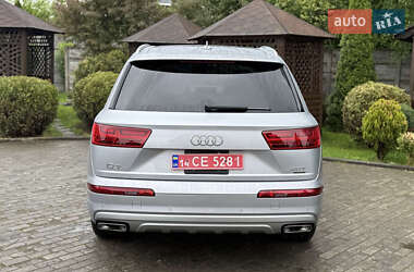 Позашляховик / Кросовер Audi Q7 2016 в 