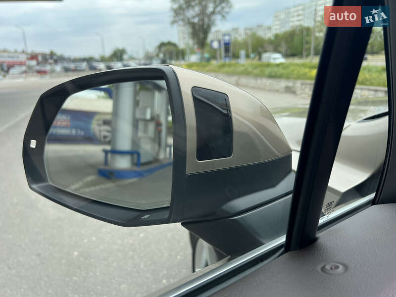 Внедорожник / Кроссовер Audi Q7 2018 в Запорожье