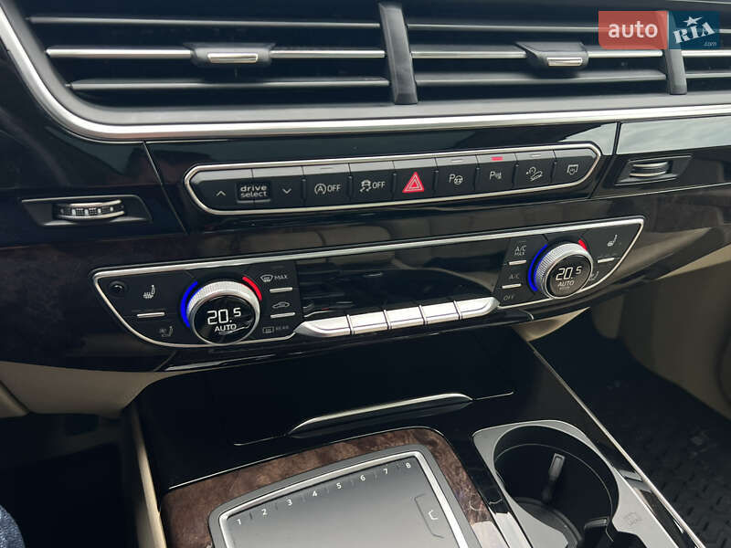 Внедорожник / Кроссовер Audi Q7 2018 в Запорожье