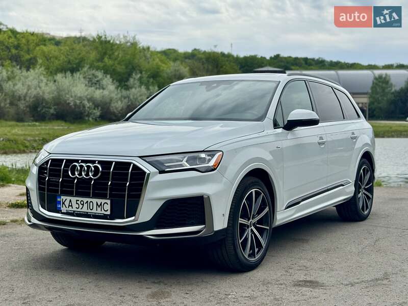Внедорожник / Кроссовер Audi Q7 2022 в Днепре
