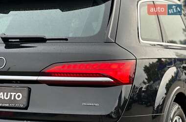 Внедорожник / Кроссовер Audi Q7 2025 в 