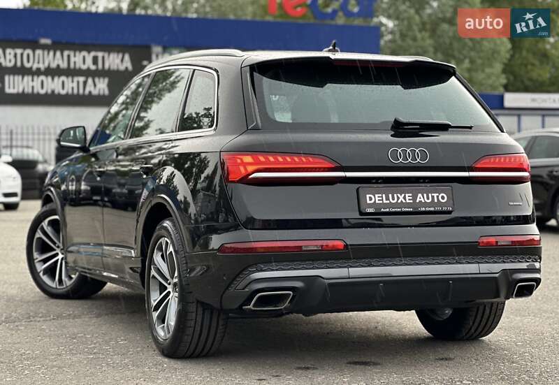 Внедорожник / Кроссовер Audi Q7 2025 в Киеве