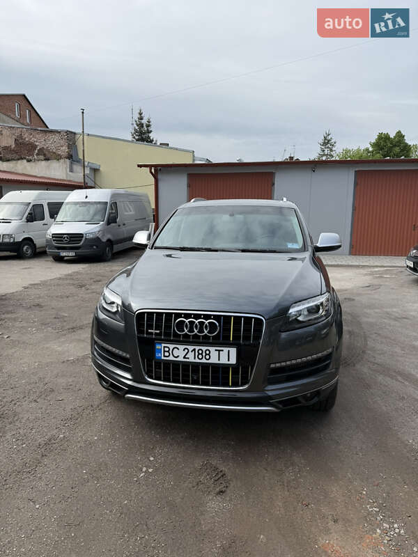 Audi Q7 2012