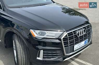 Внедорожник / Кроссовер Audi Q7 2020 в 