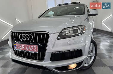 Позашляховик / Кросовер Audi Q7 2013 в 