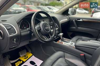 Внедорожник / Кроссовер Audi Q7 2014 в 