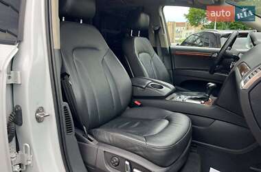 Внедорожник / Кроссовер Audi Q7 2014 в 