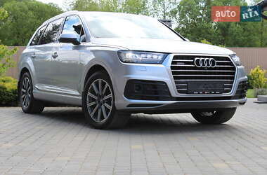 Внедорожник / Кроссовер Audi Q7 2016 в Ровно