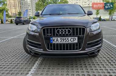 Внедорожник / Кроссовер Audi Q7 2013 в 