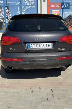 Внедорожник / Кроссовер Audi Q7 2006 в 