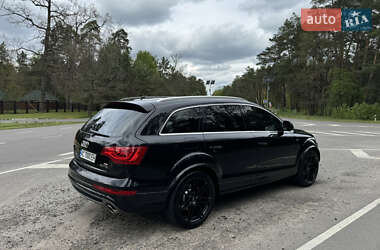 Внедорожник / Кроссовер Audi Q7 2010 в 