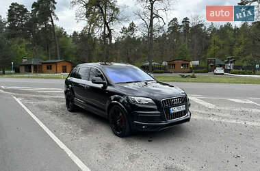 Внедорожник / Кроссовер Audi Q7 2010 в 