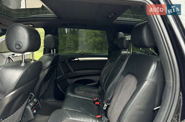Внедорожник / Кроссовер Audi Q7 2010 в 