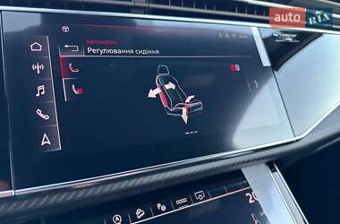 Позашляховик / Кросовер Audi Q7 2024 в 