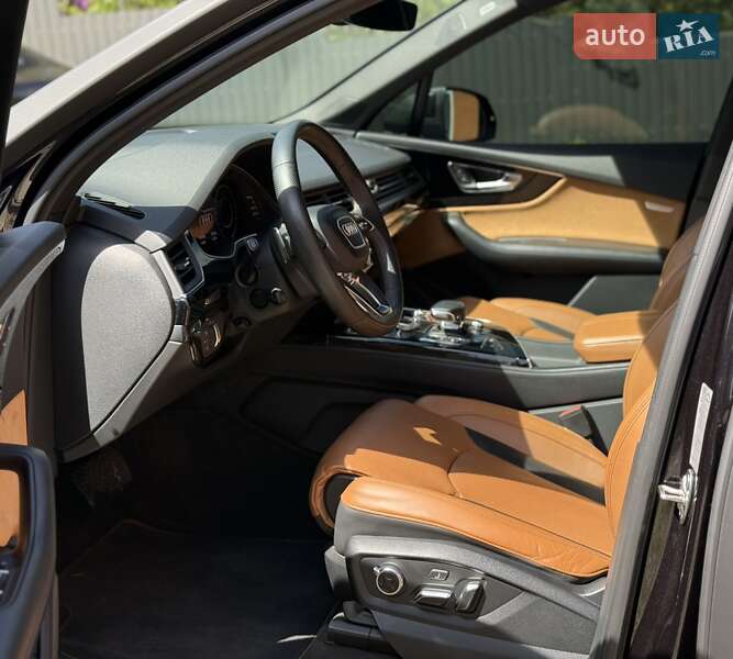 Внедорожник / Кроссовер Audi Q7 2018 в Ивано-Франковске