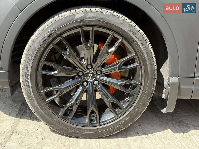 Внедорожник / Кроссовер Audi Q7 2018 в Ивано-Франковске