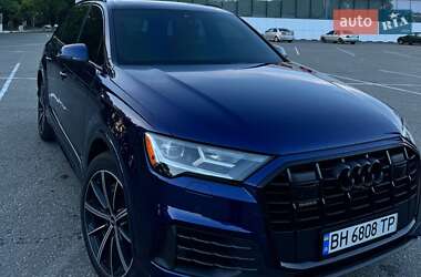 Внедорожник / Кроссовер Audi Q7 2021 в Измаиле