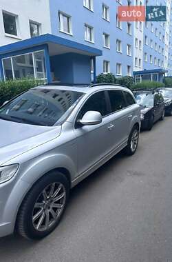 Внедорожник / Кроссовер Audi Q7 2008 в 