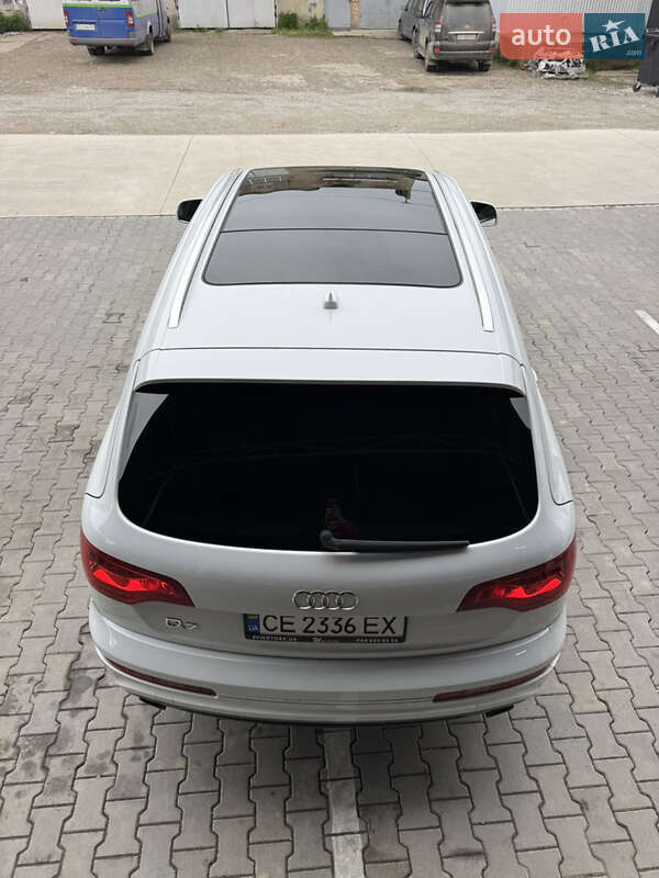 Внедорожник / Кроссовер Audi Q7 2013 в Черновцах