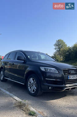 Внедорожник / Кроссовер Audi Q7 2009 в 