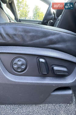 Внедорожник / Кроссовер Audi Q7 2009 в 