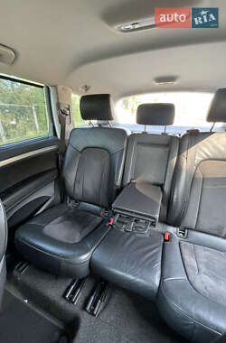 Внедорожник / Кроссовер Audi Q7 2009 в 