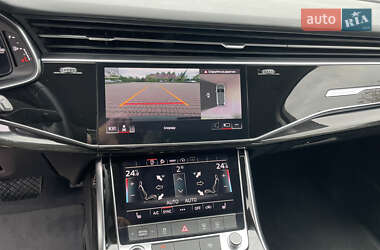 Внедорожник / Кроссовер Audi Q7 2022 в 
