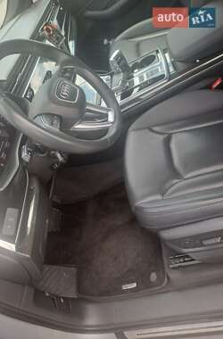 Внедорожник / Кроссовер Audi Q7 2020 в 