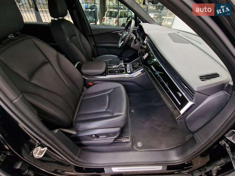 Внедорожник / Кроссовер Audi Q7 2021 в Одессе