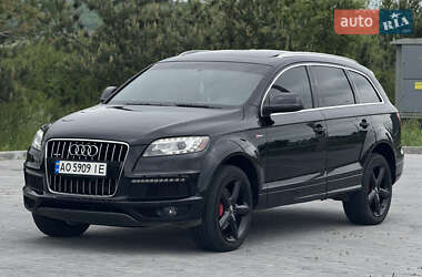 Внедорожник / Кроссовер Audi Q7 2011 в 