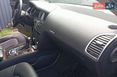 Внедорожник / Кроссовер Audi Q7 2008 в 