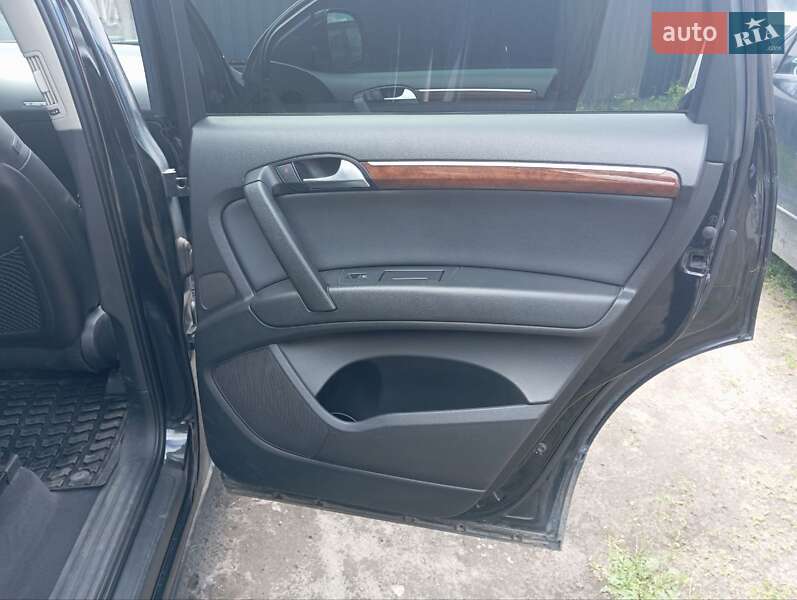 Внедорожник / Кроссовер Audi Q7 2008 в Черкассах
