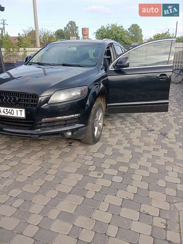 Внедорожник / Кроссовер Audi Q7 2008 в Черкассах