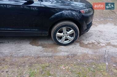 Внедорожник / Кроссовер Audi Q7 2008 в 