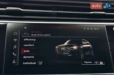 Позашляховик / Кросовер Audi Q7 2025 в 