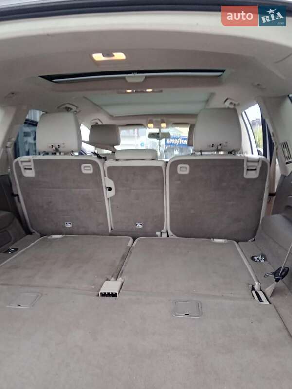 Внедорожник / Кроссовер Audi Q7 2013 в Тернополе