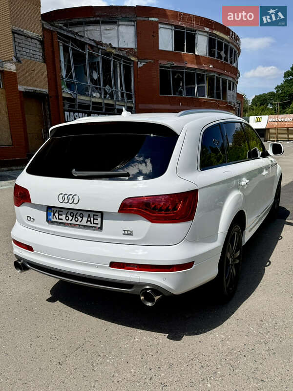 Внедорожник / Кроссовер Audi Q7 2012 в Одессе