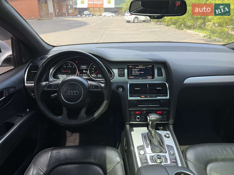 Внедорожник / Кроссовер Audi Q7 2012 в Одессе