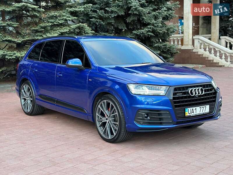 Внедорожник / Кроссовер Audi Q7 2016 в Харькове