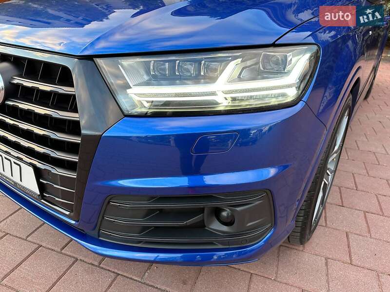 Внедорожник / Кроссовер Audi Q7 2016 в Харькове