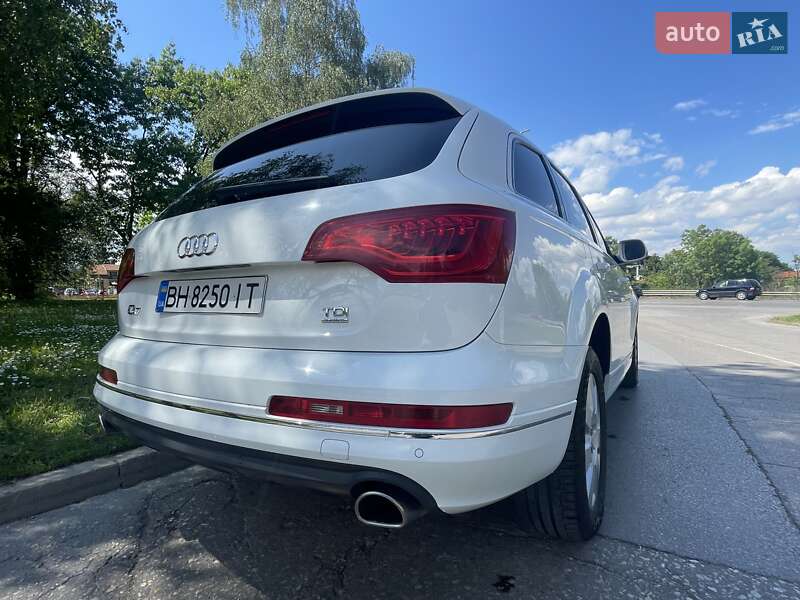 Позашляховик / Кросовер Audi Q7 2014 в Одесі