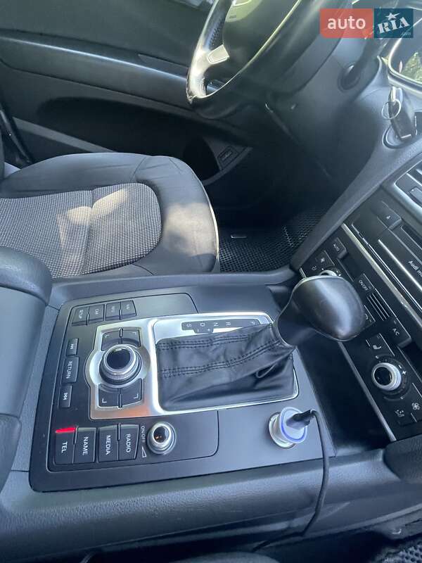 Позашляховик / Кросовер Audi Q7 2014 в Одесі