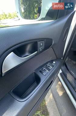 Внедорожник / Кроссовер Audi Q7 2014 в 