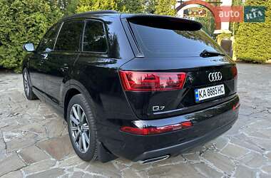 Внедорожник / Кроссовер Audi Q7 2019 в 
