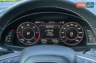 Внедорожник / Кроссовер Audi Q7 2019 в 