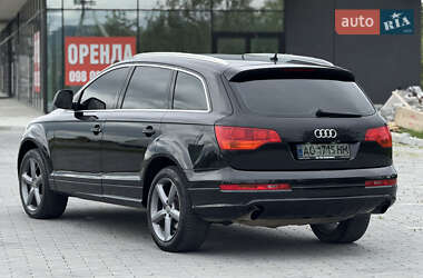 Внедорожник / Кроссовер Audi Q7 2006 в 