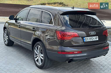 Внедорожник / Кроссовер Audi Q7 2011 в 