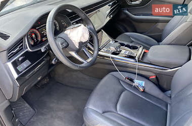 Внедорожник / Кроссовер Audi Q7 2022 в 