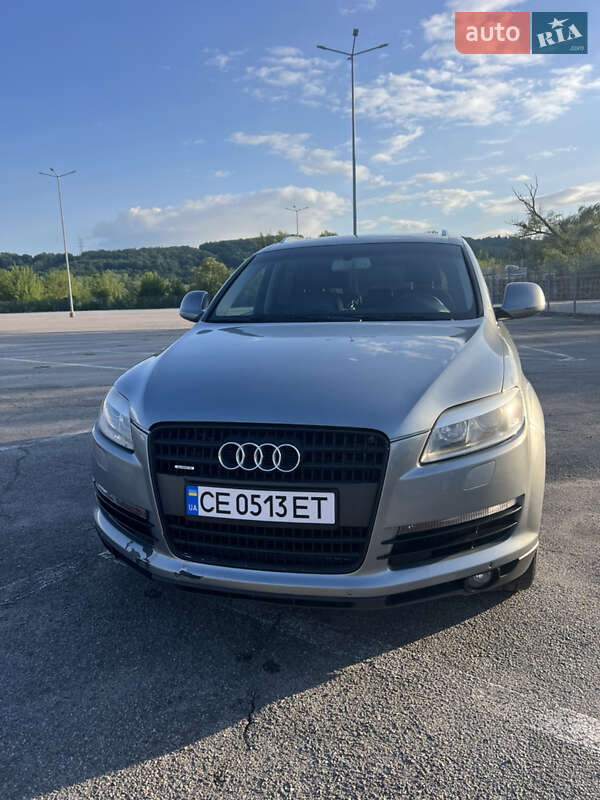 Внедорожник / Кроссовер Audi Q7 2007 в Кицмани
