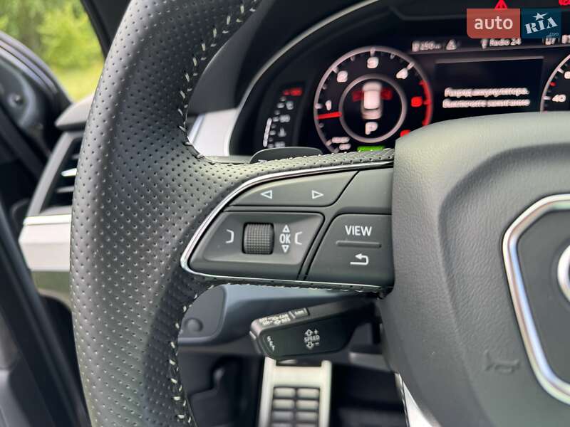 Позашляховик / Кросовер Audi Q7 2018 в Києві фото 63 Позашляховик / Кросовер Audi Q7 2018 в Києві